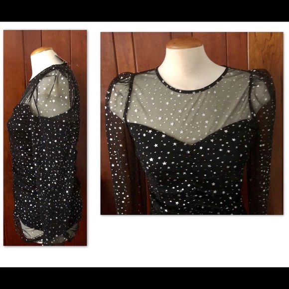 EXPRESS SILVER METALLIC STAR TOP - Picture 2 of 5